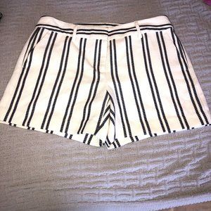 Ann Taylor Factory Signature Shorts White and Navy Stripes Size 4